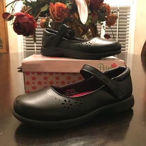 Petalia Girl's Fashion Mary Jane Dress Shoes